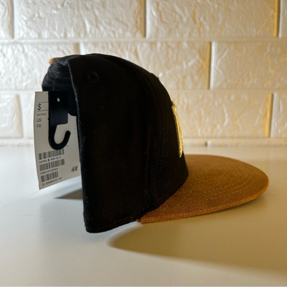 H&M Ledge Snapback - Picture 3 of 3